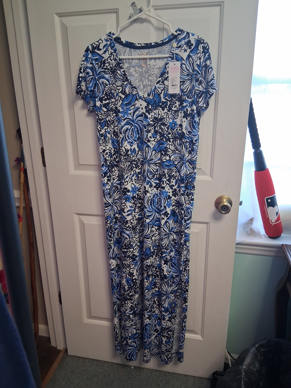 Lilly Pulitzer Blue & White Floral V-Neck Maxi Dress Nwt